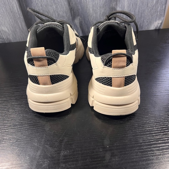 Steve Madden Black and Tan Sneakers - Picture 3 of 6